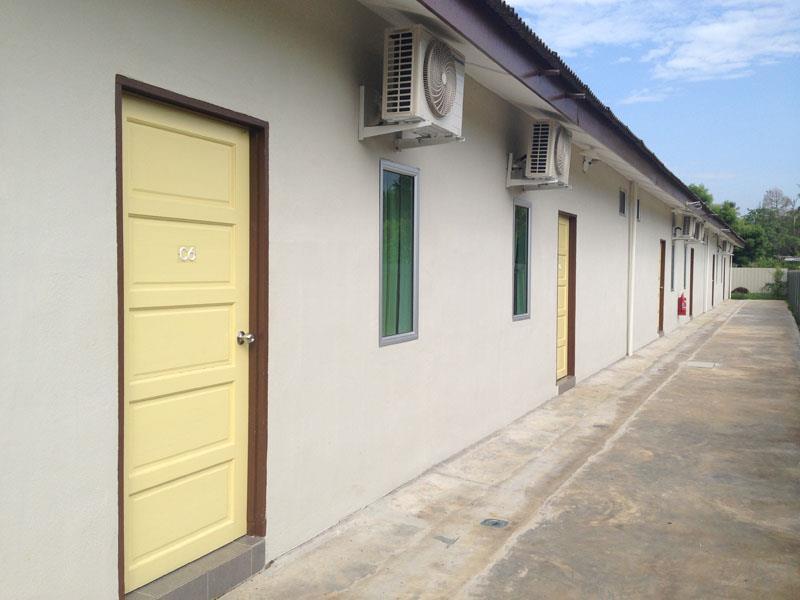 First Guest House Куантан Екстериор снимка
