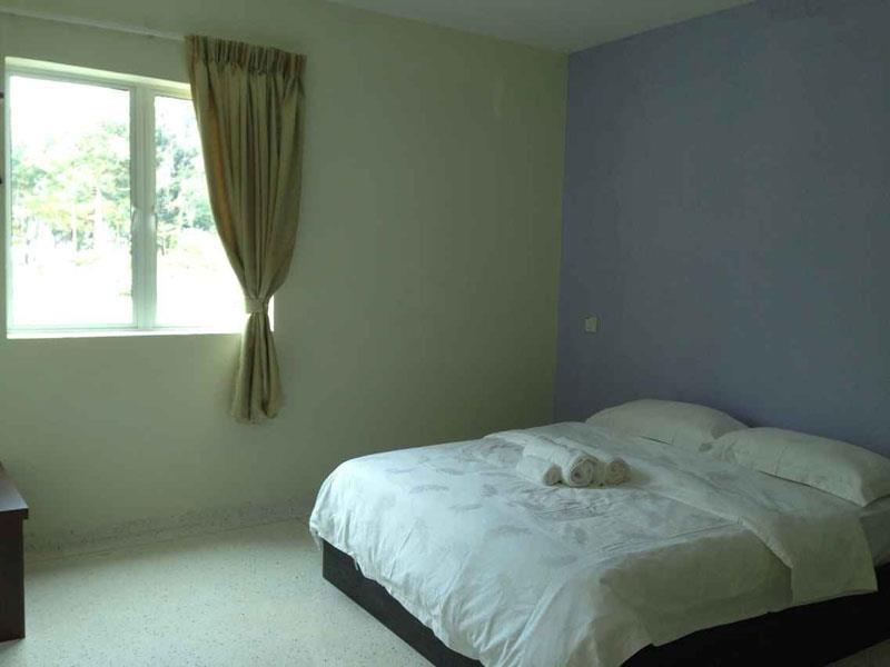 First Guest House Куантан Екстериор снимка